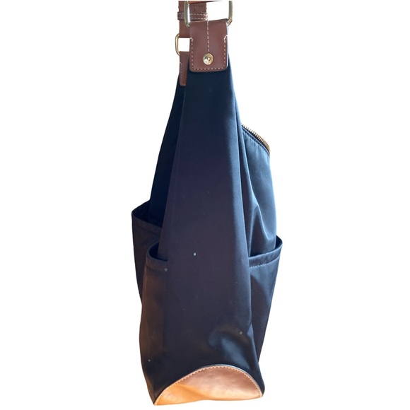 Calvin Klein Slouchy Shoulder Bag - Picture 4 of 8